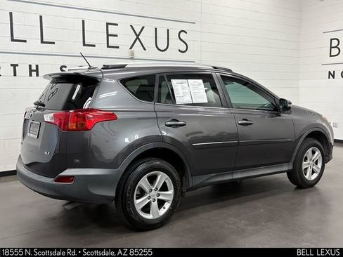Used 2013 Toyota RAV4 XLE FWD image 4