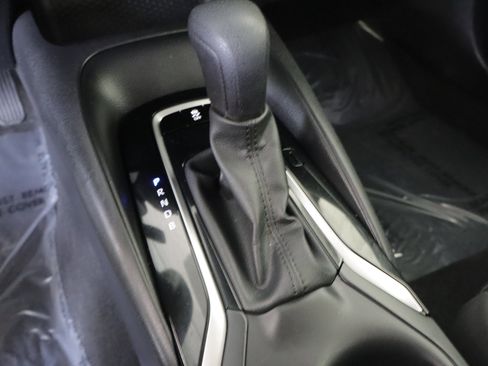 Used 2024 Toyota Corolla LE FWD image 16