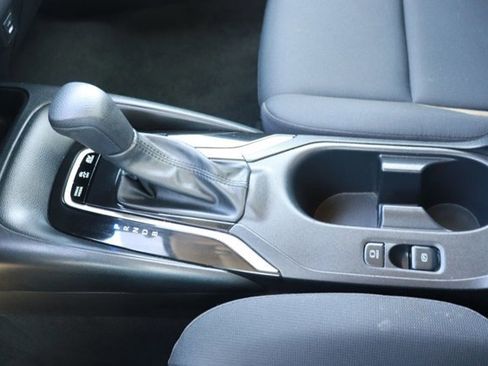 Used 2025 Toyota Corolla LE image 15