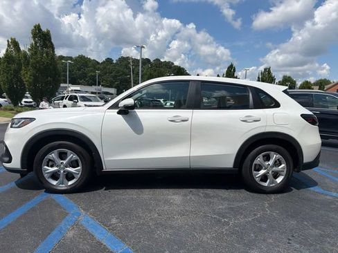 Used 2025 Honda HR-V LX image 10