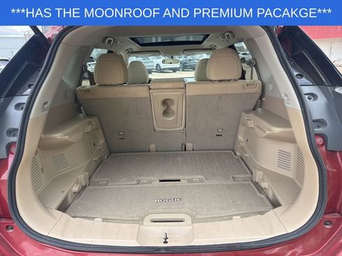 Used 2015 Nissan Rogue SV w/ SV Premium Package image 31