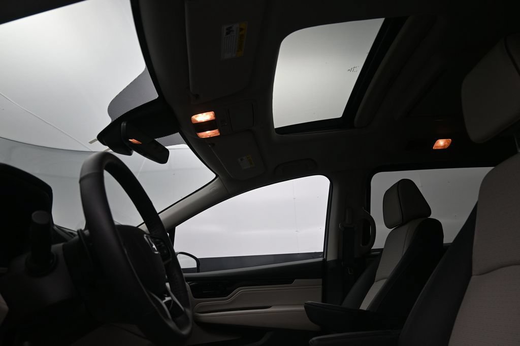 Used 2026 Honda Odyssey Elite image 24