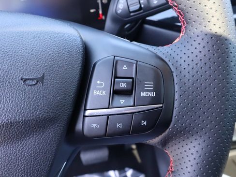 Used 2025 Ford Escape ST-Line w/ Equipment Group 301A FWD image 25