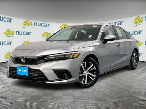 Used 2023 Honda Civic LX image 3