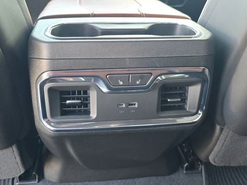 Used 2024 GMC Sierra 1500 Denali Ultimate image 18