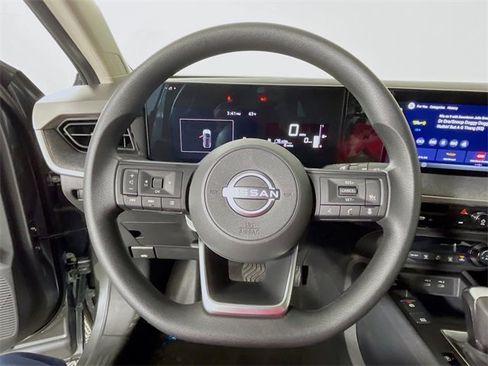 New 2026 Nissan Kicks SV image 8