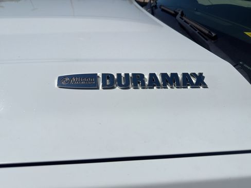 Used 2019 Chevrolet Silverado 3500 LTZ w/ Duramax Plus Package AWD/4WD image 9