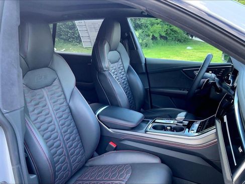 Used 2024 Audi RS Q8 w/ Black Optic Package AWD/4WD image 7