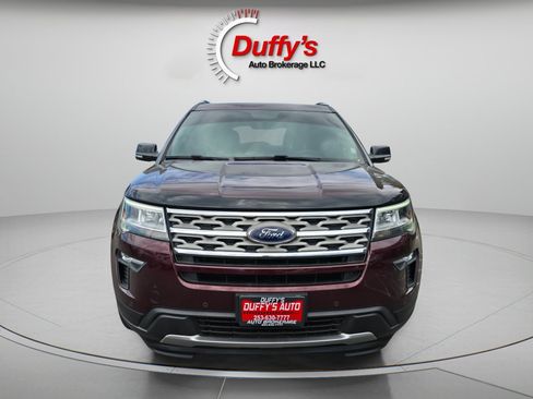 Used 2018 Ford Explorer XLT w/ Equipment Group 201A AWD/4WD image 12