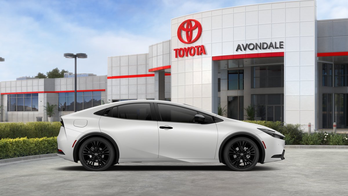 New 2027 Toyota Prius Plug-In Hybrid FWD image 12
