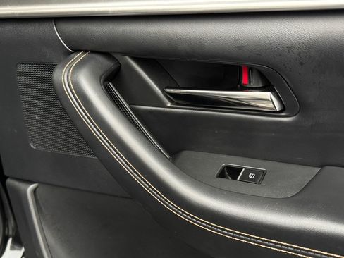 Used 2024 MAZDA CX-90 3.3 Turbo w/ Preferred Plus image 38