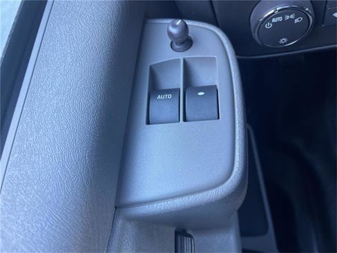 Used 2022 Chevrolet Express 3500 LS image 27