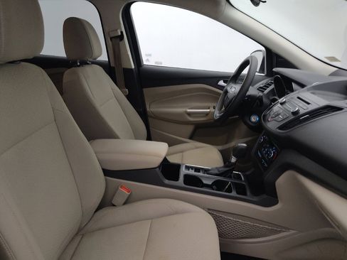 Used 2017 Ford Escape SE image 21