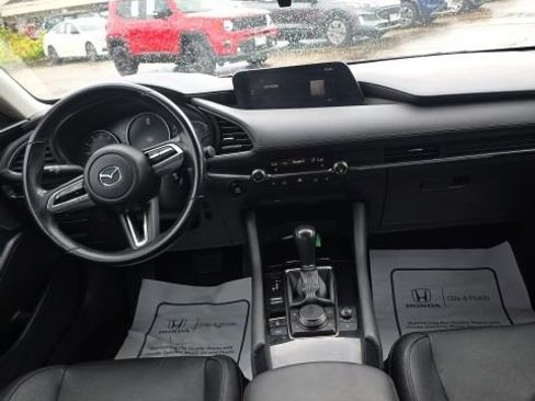 Used 2019 MAZDA MAZDA3 Sedan w/ Premium Package FWD image 11