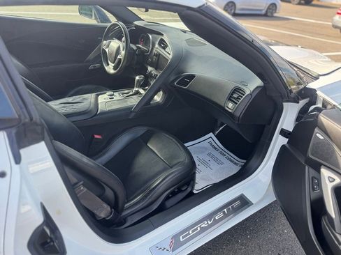 Used 2015 Chevrolet Corvette Stingray Coupe w/ 2LT Preferred Equipment Group image 31