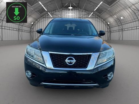 Used 2016 Nissan Pathfinder SV AWD/4WD image 8