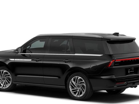 New 2027 Lincoln Navigator Reserve AWD/4WD image 10
