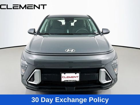 Used 2026 Hyundai Kona SE AWD/4WD image 3