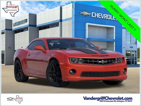 Used 2010 Chevrolet Camaro SS w/ RS Package RWD image 1