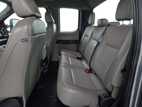 Used 2020 Ford F250 XL w/ Power Equipment Group image 10