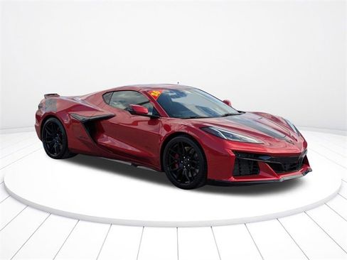 Used 2026 Chevrolet Corvette Z06 image 2