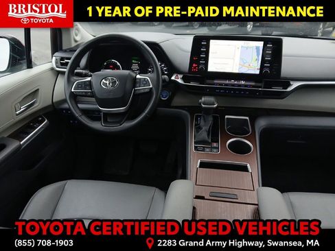 Certified 2023 Toyota Sienna XLE image 16