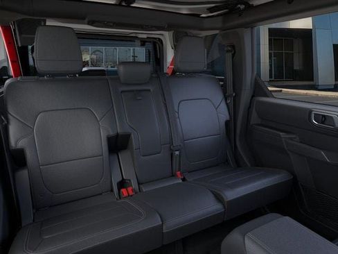 New 2025 Ford Bronco Badlands image 11