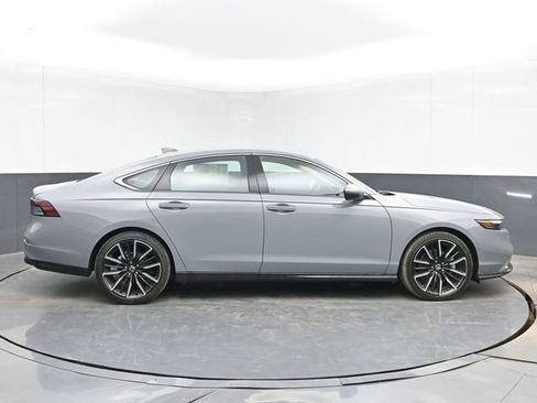 New 2026 Honda Accord Touring image 11