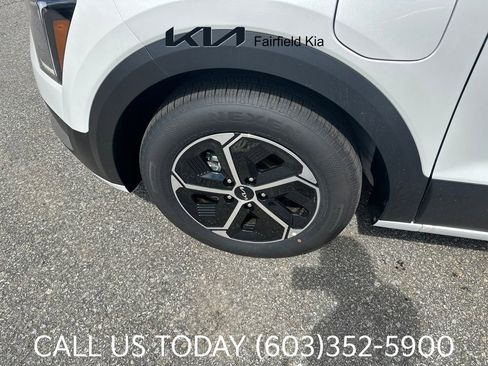 New 2025 Kia Niro EX w/ EX Cold Weather Package FWD image 21