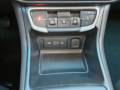 Certified 2024 GMC Terrain SLE image 13