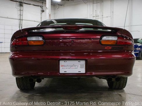 Used 2001 Chevrolet Camaro Z28 w/ Preferred Equipment Group 2 image 7