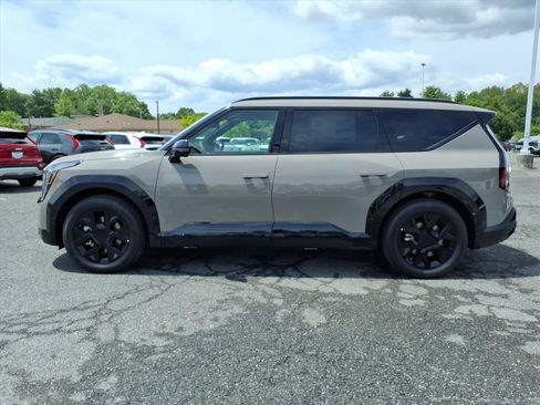 New 2026 Kia EV9 Land w/ Nightfall Edition Package AWD/4WD image 7