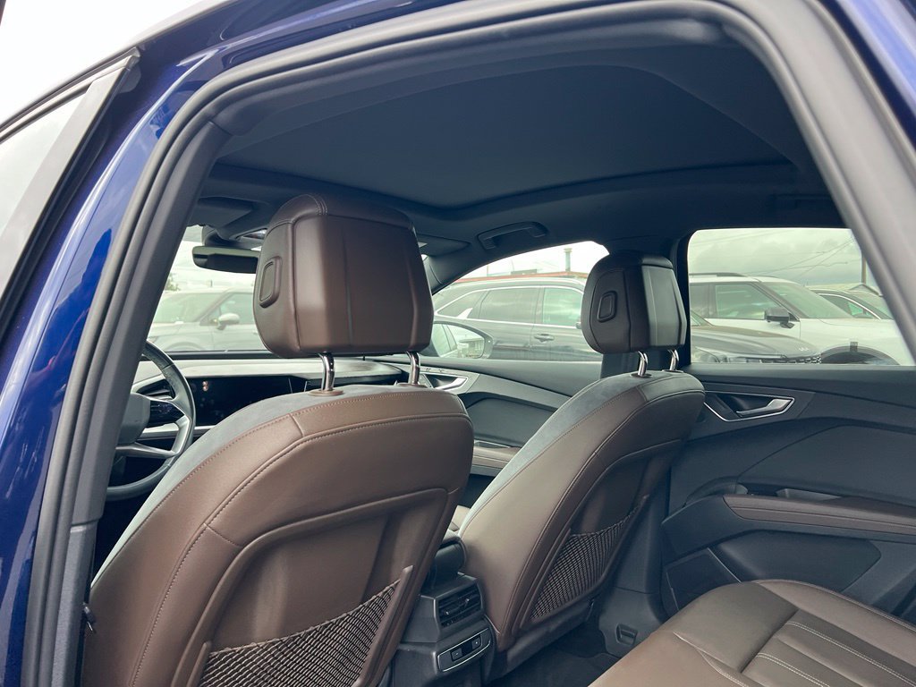 Used 2023 Audi Q4 e-tron Prestige AWD/4WD image 13