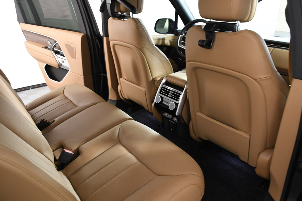 New 2026 Land Rover Range Rover Long Wheelbase SE AWD/4WD image 21