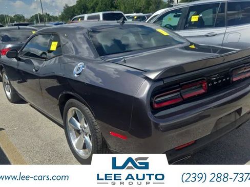 Used 2015 Dodge Challenger R/T Plus RWD image 2