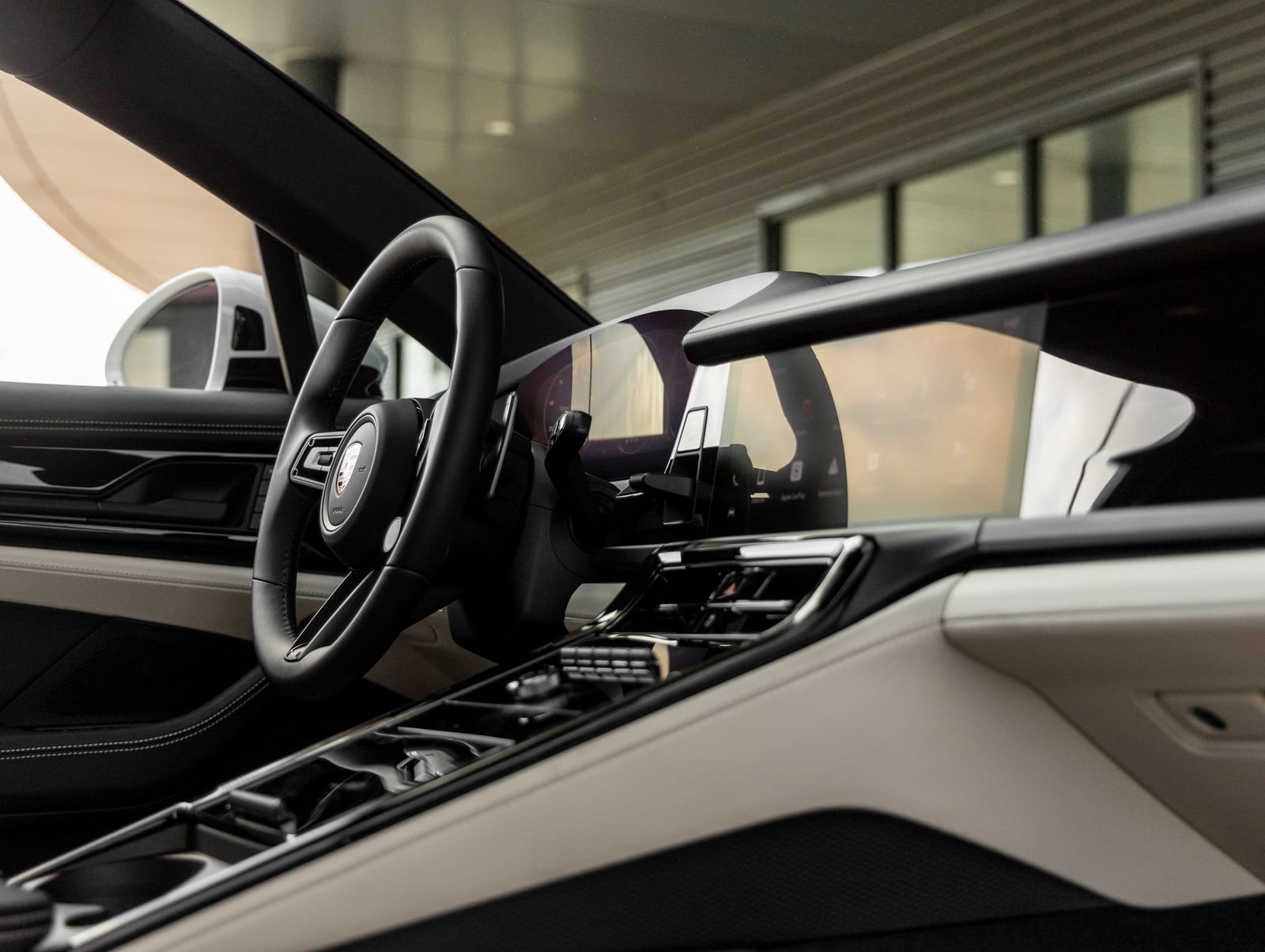 New 2026 Porsche Panamera 4 AWD/4WD image 47