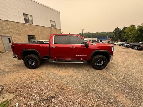 Used 2025 GMC Sierra 2500 SLT w/ SLT Premium Package AWD/4WD image 39