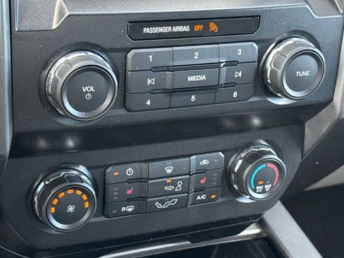 Used 2020 Ford F150 XLT w/ Equipment Group 302A Luxury image 22