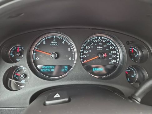 Used 2014 Chevrolet Tahoe LT AWD/4WD image 14