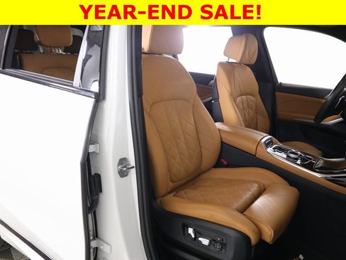 Used 2023 BMW X7 xDrive40i w/ Executive Package image 50