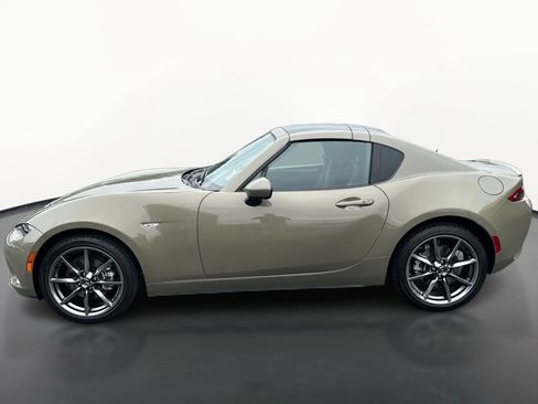 Used 2023 MAZDA MX-5 Miata Grand Touring RWD image 6