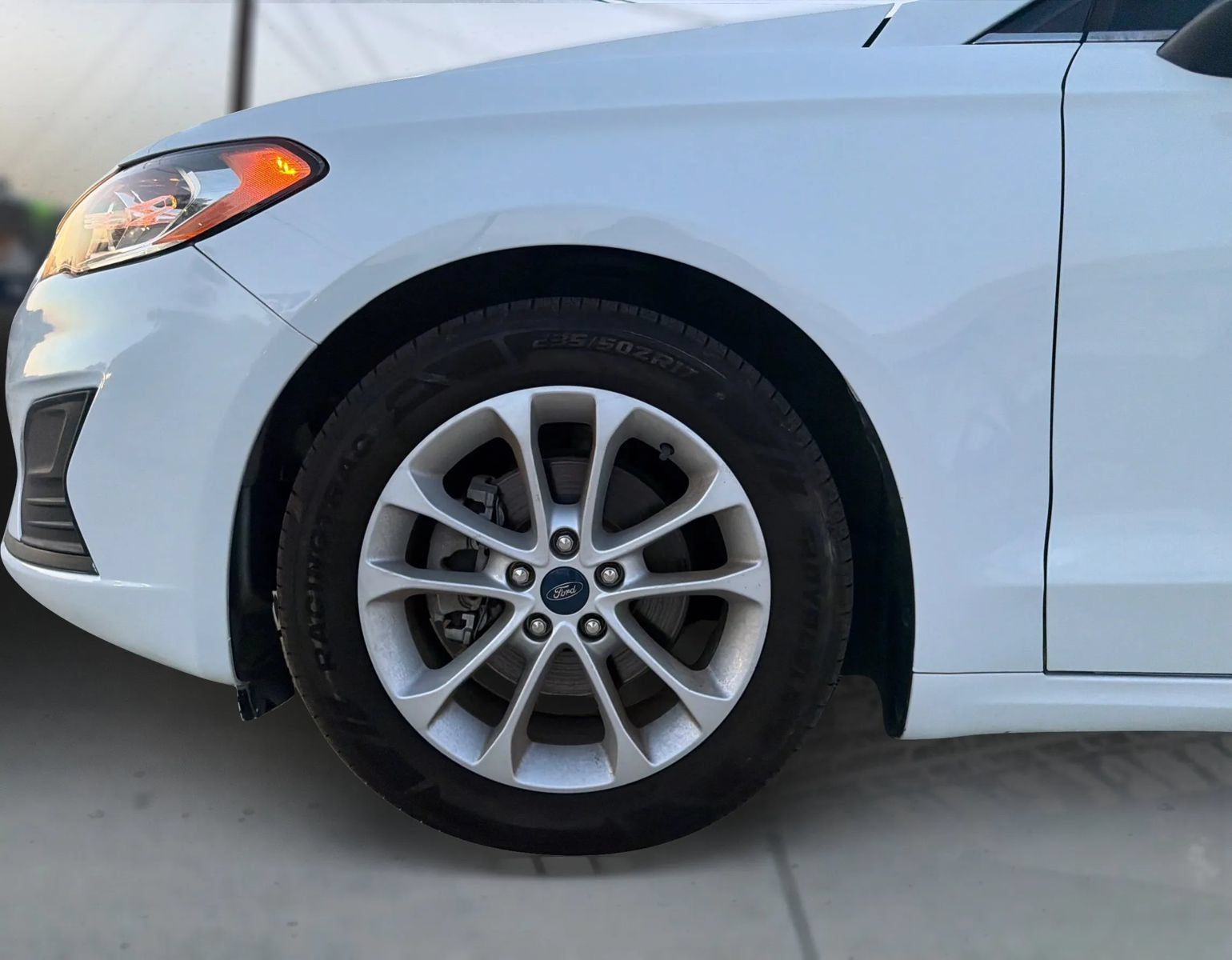 Used 2019 Ford Fusion SE FWD image 30