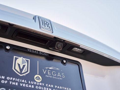 Used 2023 Rolls-Royce Ghost Base w/ Ghost Package image 12