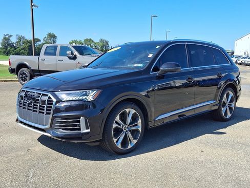 Used 2021 Audi Q7 3.0T Prestige AWD/4WD image 3