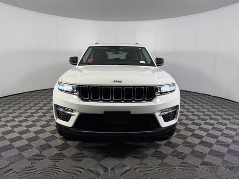 Used 2023 Jeep Grand Cherokee 4WD 4xe image 3