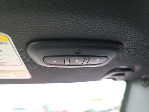 Used 2024 Jeep Gladiator Sport image 33