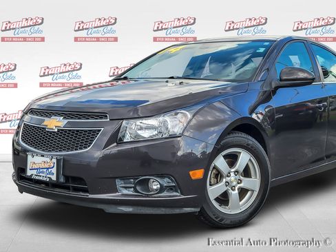 Used 2014 Chevrolet Cruze LT w/ All-Star Edition FWD image 2