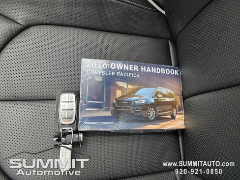 New 2026 Chrysler Pacifica Limited w/ S Appearance Package image 66