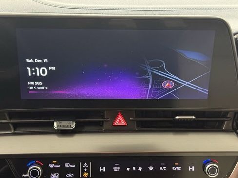 Used 2023 Kia Sportage EX image 31