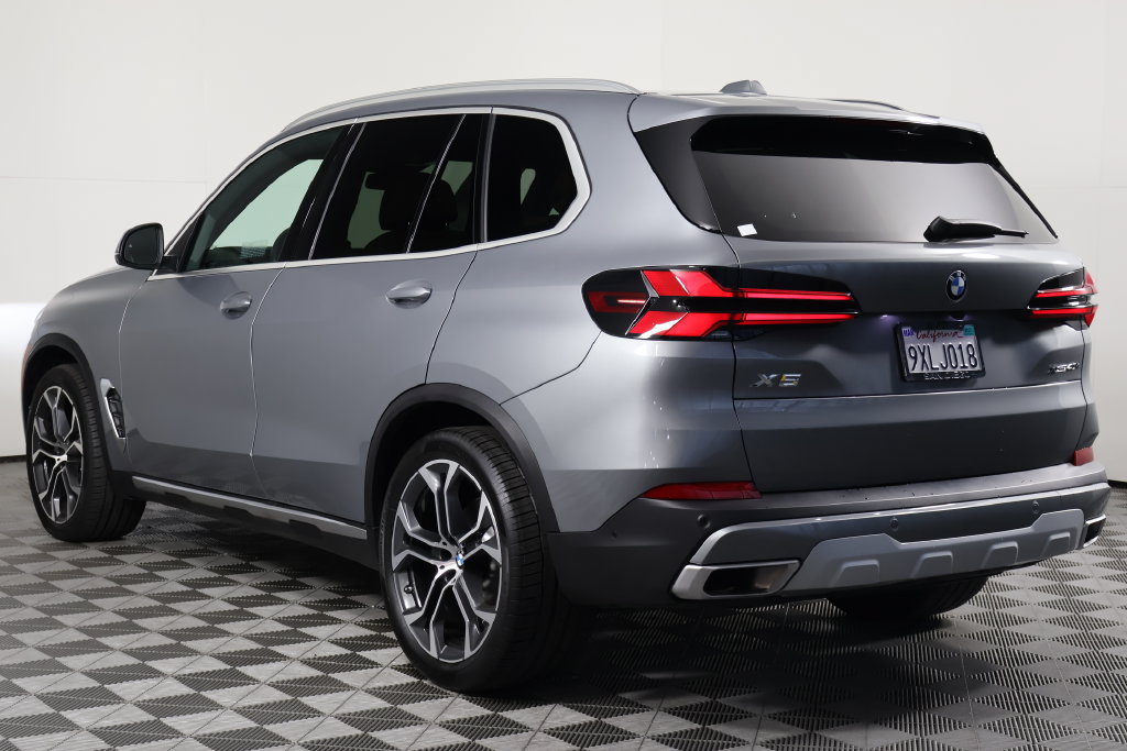 Certified 2026 BMW X5 xDrive40i AWD/4WD image 6